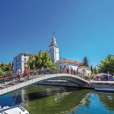 Stunning Apartment In Crikvenica With Wifi Eksteriør billede