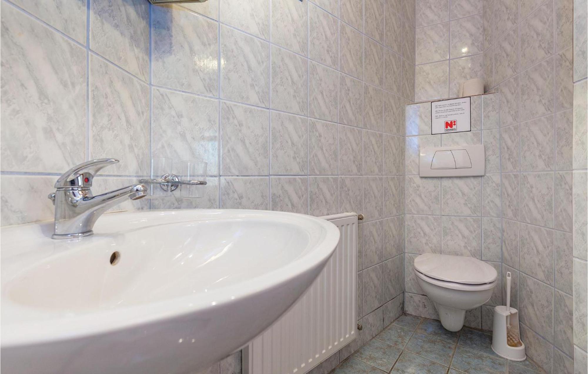 Stunning Apartment In Crikvenica With Wifi Eksteriør billede