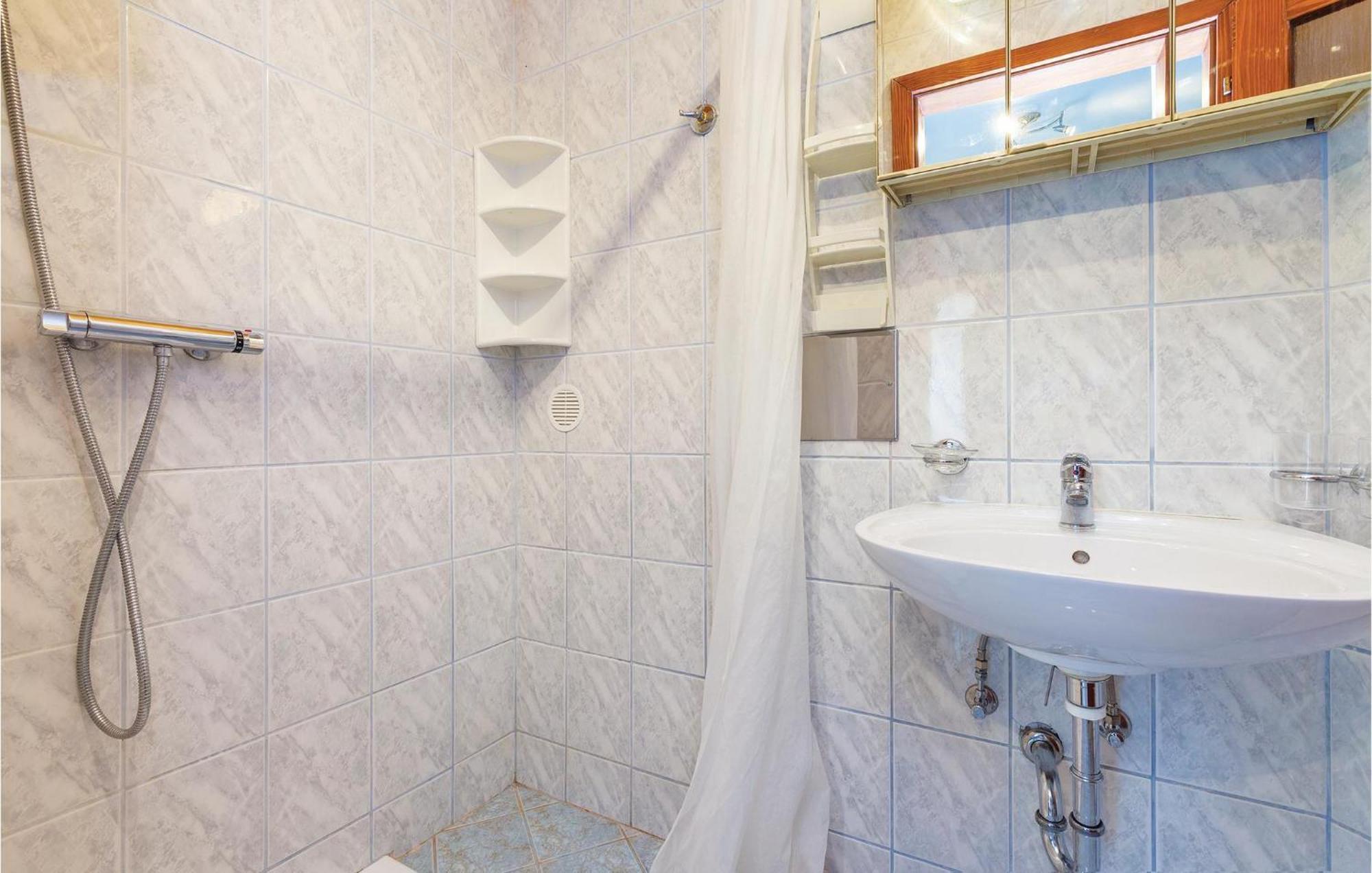 Stunning Apartment In Crikvenica With Wifi Eksteriør billede